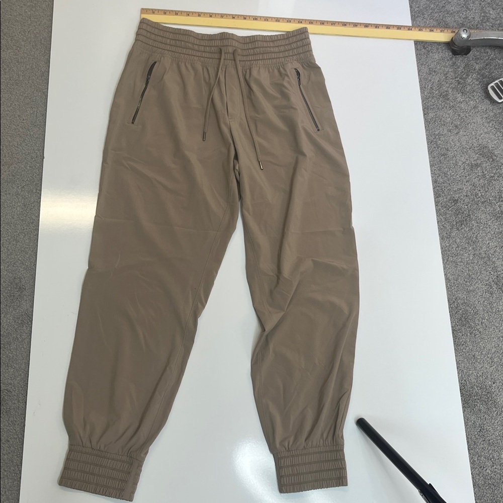 Athleta Camden High Rise Jogger Pants Tan Size 8